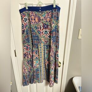 YASB Los Angeles Lined Skirt Shell Buttons Ruffled Hem 10